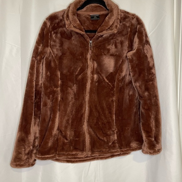 32 Degrees Jackets & Blazers - 32 heat burnt orange faux fur jacket.